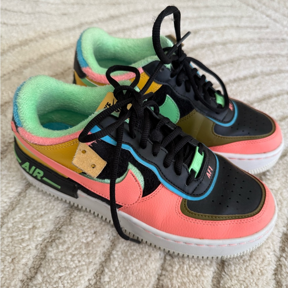 Nike Pink and Green Athletic Shoes Vibrant Design